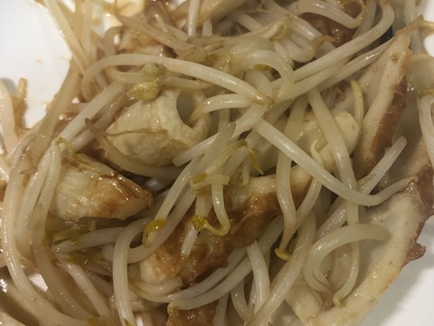 もやしとちくわ炒め